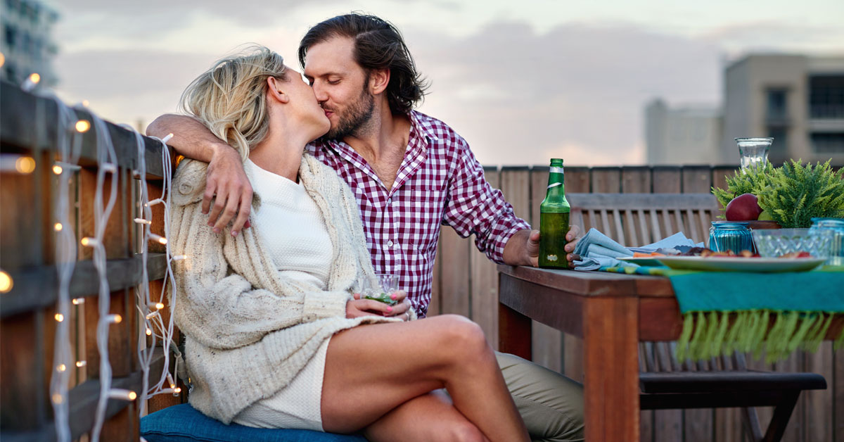5 saker som lyckliga par gör i sommar
